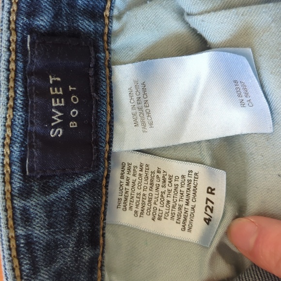 Lucky Jeans - Picture 2 of 7